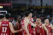 开元体育-男篮联赛比赛场面悬殊明显，领先优势明显