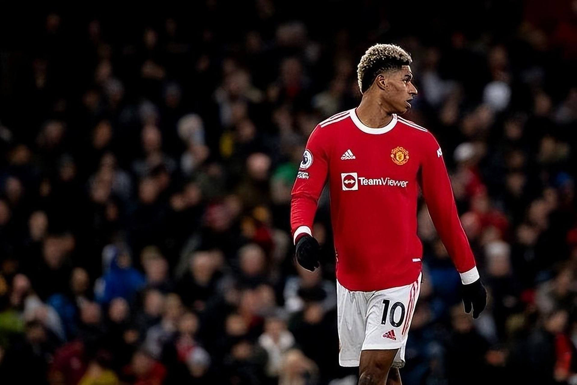 曼联赢得重要比赛：积分榜上升