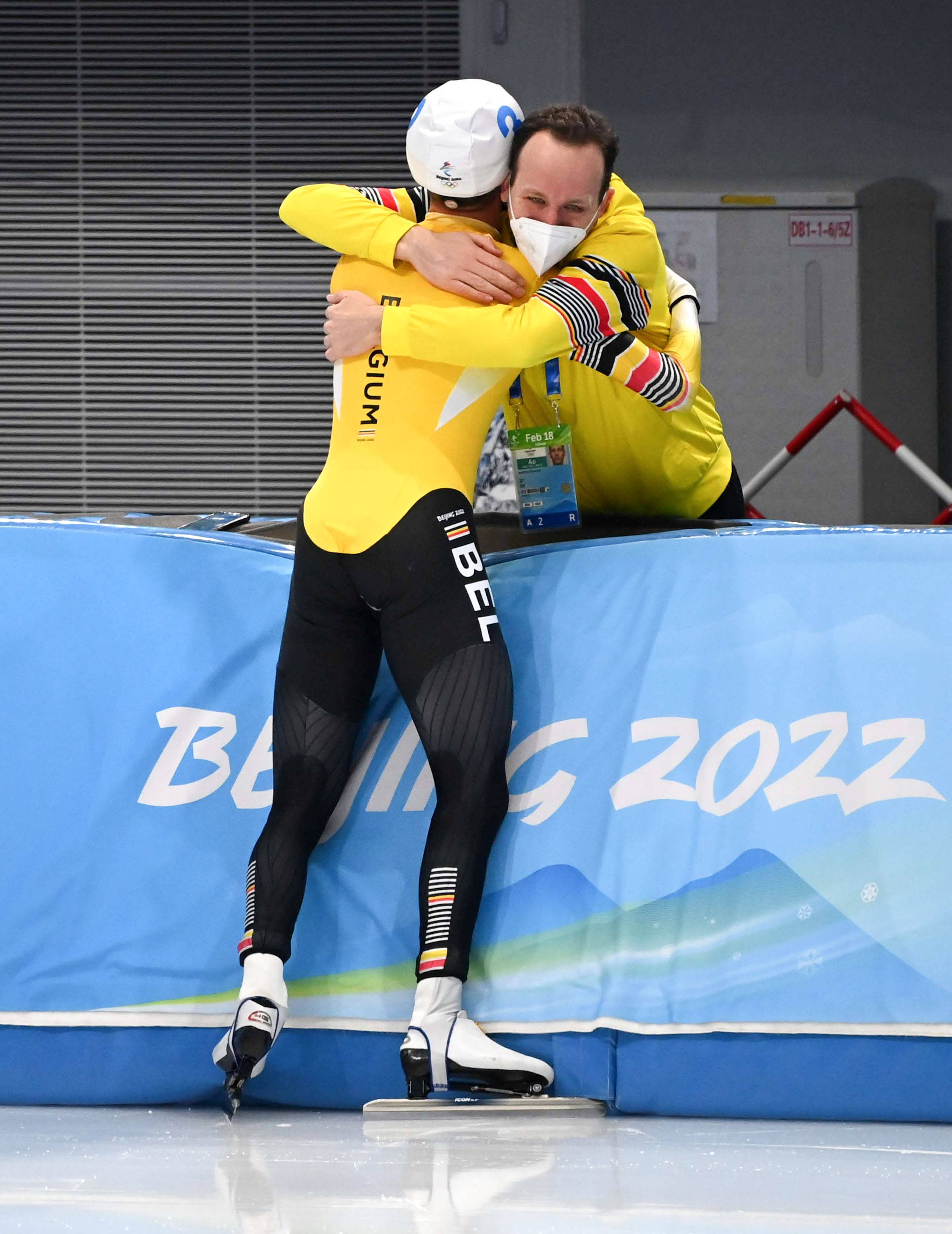 包含比利时险胜对手，勇夺晋级资格，晋级总决赛的词条