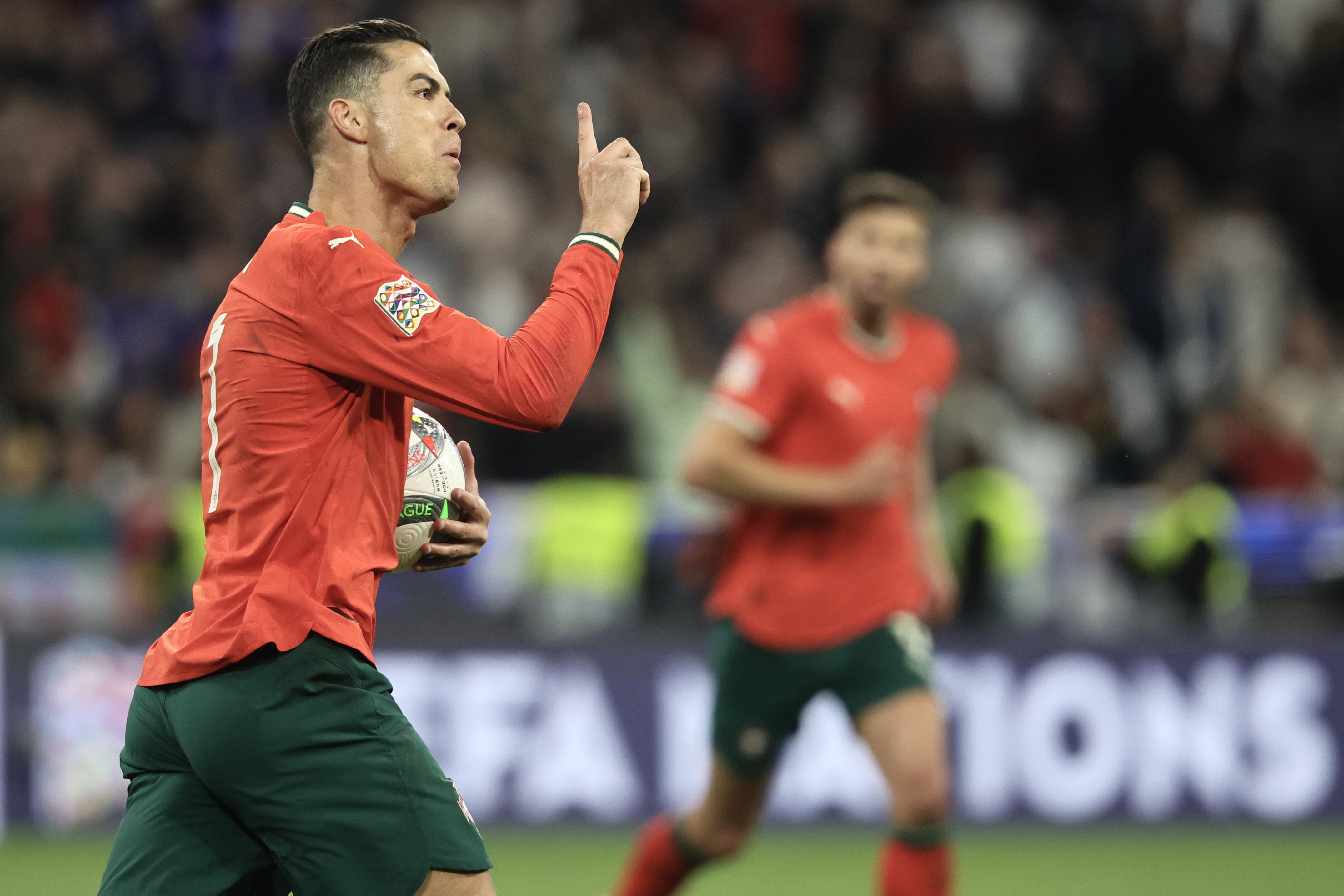 欧洲杯焦点荷兰队将迎战葡萄牙队的简单介绍