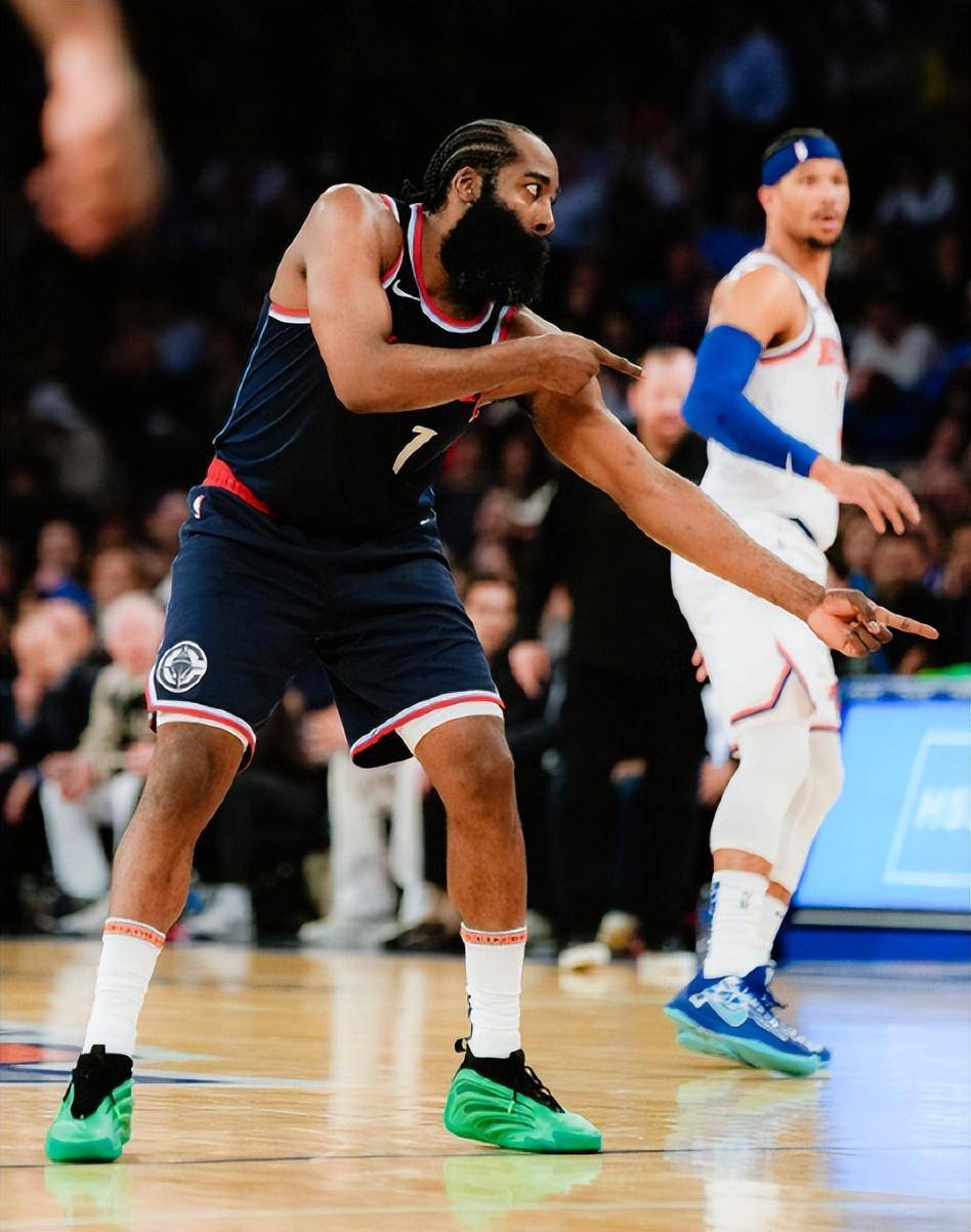 火箭客场不敌勇士，哈登三分无效的简单介绍