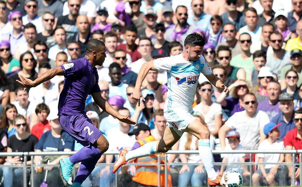 包含马赛主场战胜里尔,积累更多积分的词条 包含马赛主场战胜里尔,积累更多积分的词条