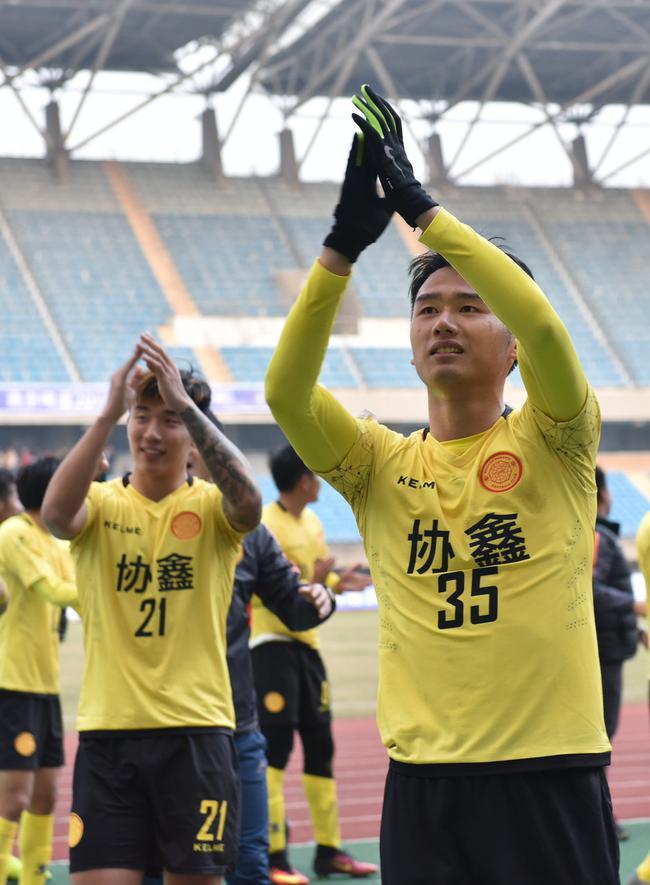 上港官宣迪亚涅回归！中超第一射手有望再次登场