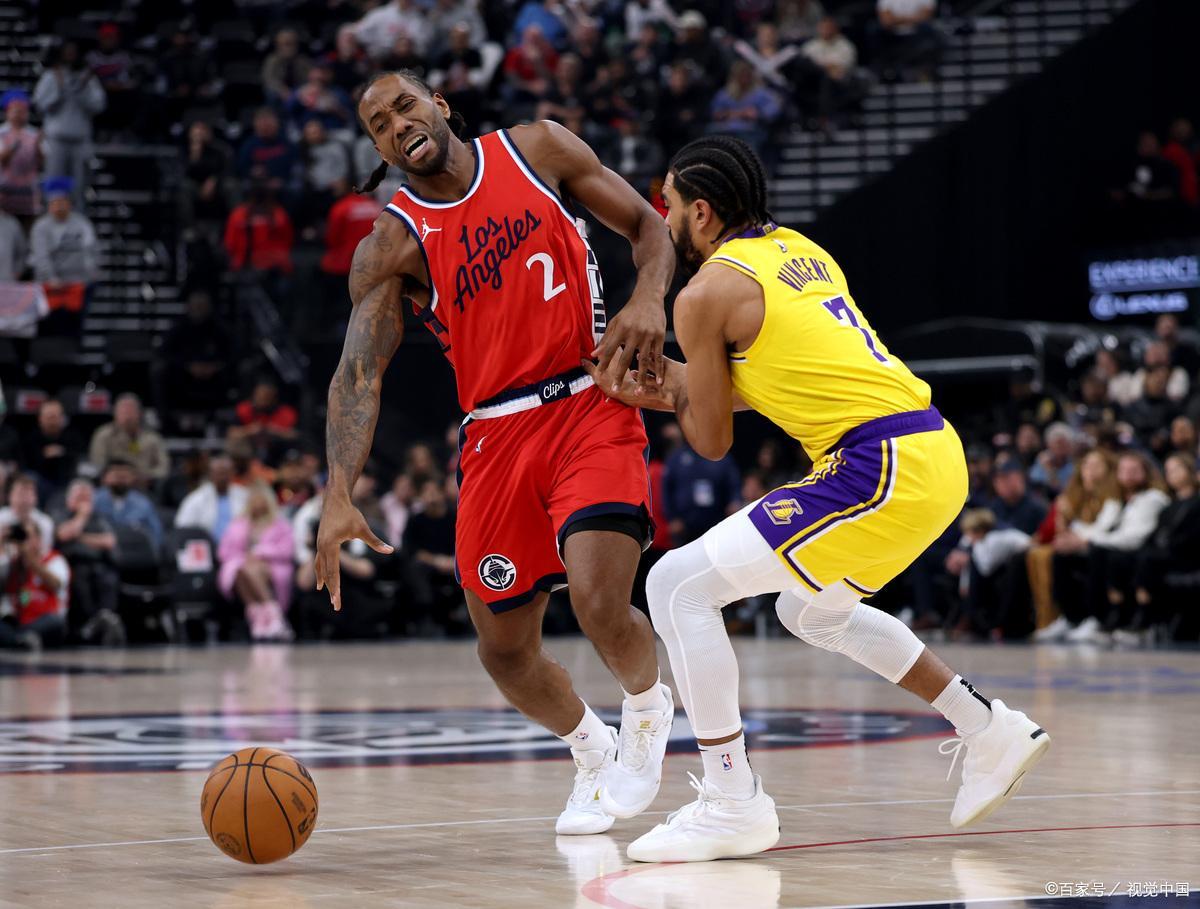 「快船击败雄鹿,保罗乔治合砍50分」 「快船击败雄鹿,保罗乔治合砍50分」