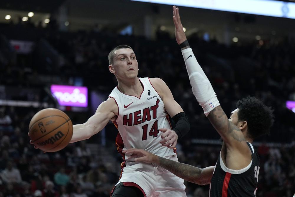 开拓者擒热火,豪取连胜 开拓者擒热火,豪取连胜