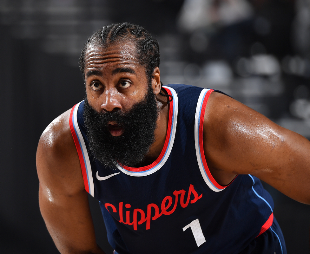 卫冕冠军火箭大胜掘金，哈登35+10