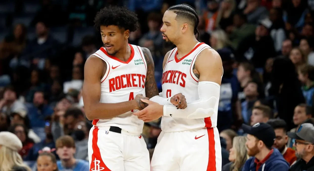 猛龙队惊险战平老鹰队