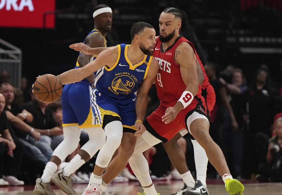 勇士主场逆转火箭获胜 勇士主场逆转火箭获胜