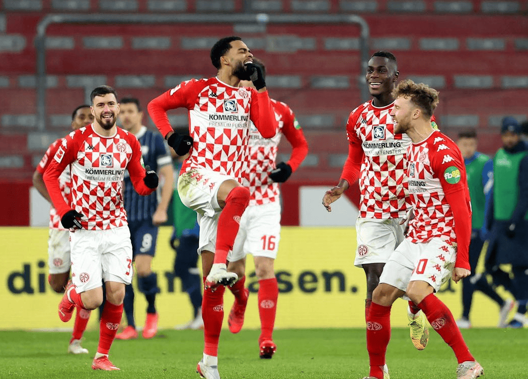 美因茨主场力克对手，取得重要胜利