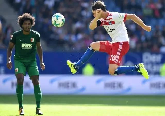 包含里昂横扫哥伦比亚，罗本一己之力扛起全队的词条