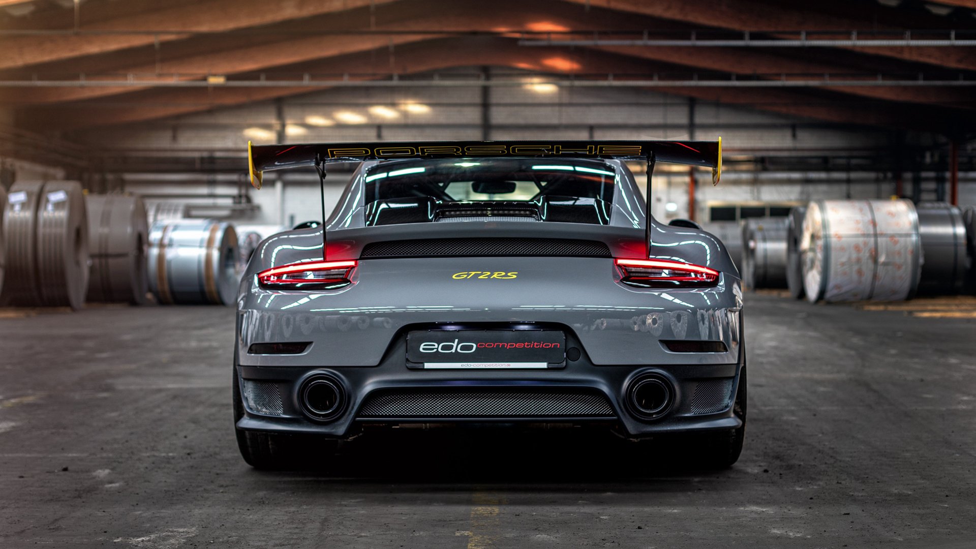 舞台越大，越见光芒，阿劳霍在F1街道赛之夜的统治级表现